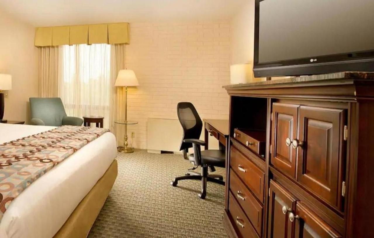 Hotel Lotus Kansas City Stadium ภายนอก รูปภาพ